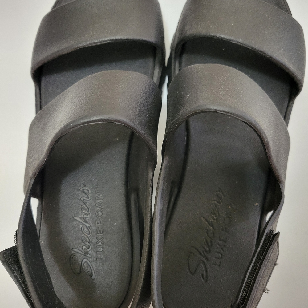 Skechers Black Sandals with Sleek Minimalist Design